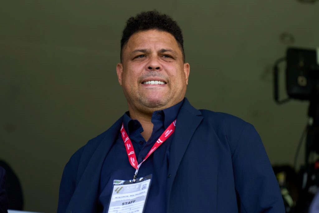 apos-conflito-de-interesse,-ronaldo-retira-candidatura-a-cbf