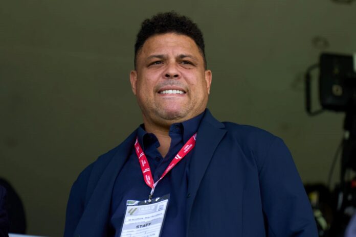 apos-conflito-de-interesse,-ronaldo-retira-candidatura-a-cbf