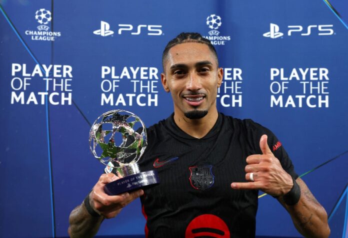ex-barcelona-aposta-em-raphinha-como-favorito-a-bola-de-ouro