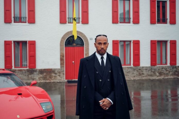 video:-piloto-lewis-hamilton-atua-em-curtindo-a-vida-adoidado
