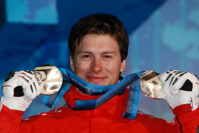 medalhista-olimpico-e-resgatado-apos-se-perder-em-atlo-mar