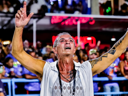 paulo-barros:-quem-e-o-carnavalesco-eleito-como-o-melhor-e-que-coleciona-premios?