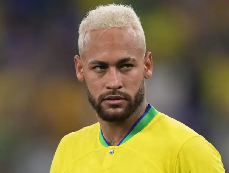 neymar-e-monitorado-por-incomodo-na-coxa-e-pode-desfalcar-selecao-nas-eliminatorias