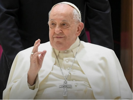 papa-francisco-permanece-estavel-e-faz-fisioterapia,-atualiza-vaticano
