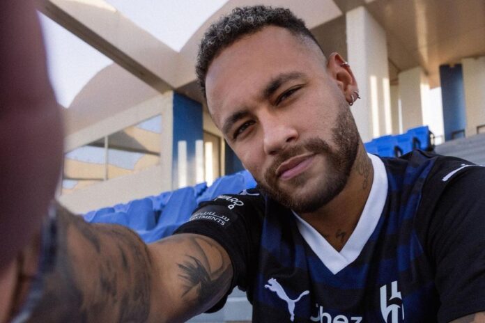 pai-de-neymar-nao-pagou-por-video-nenhum,-diz-assessoria