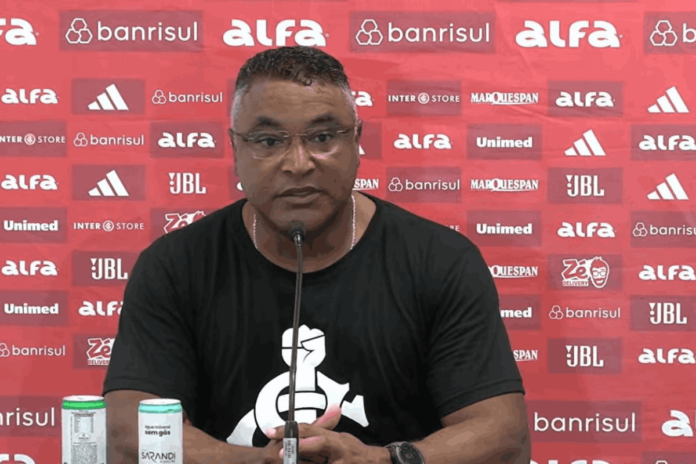 tecnico-do-inter,-roger-machado-comenta-homenagem-a-luighi