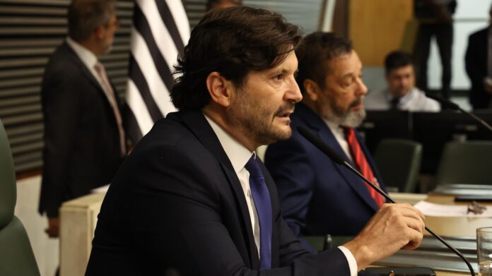 andre-do-prado-se-diz-“honrado”-por-nome-ventilado-a-chapa-com-tarcisio