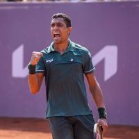 aos-17-anos,-andreeva-supera-sabalenka-e-conquista-titulo-em-indian-wells