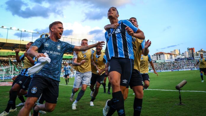 veja-o-grupo-do-gremio-na-copa-sul-americana-2025