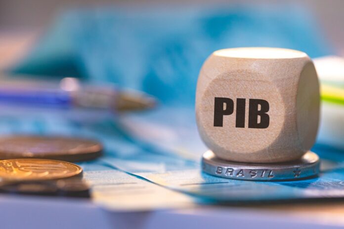 focus:-mercado-revisa-para-baixo-projecoes-do-pib-de-2025-e-2026