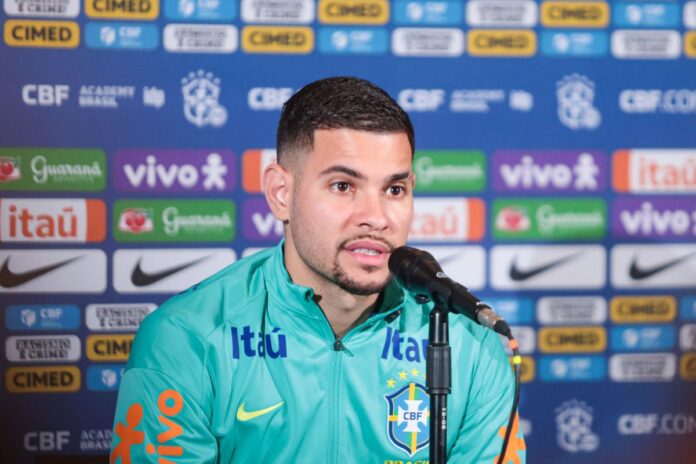 bruno-guimaraes-sobre-apoio-da-torcida:-“ja-comeca-1-x-0-para-a-gente”