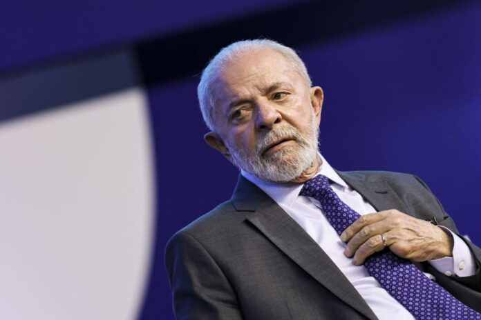 aviao-do-presidente-lula-arremete-durante-tentativa-de-pouso-em-sorocaba