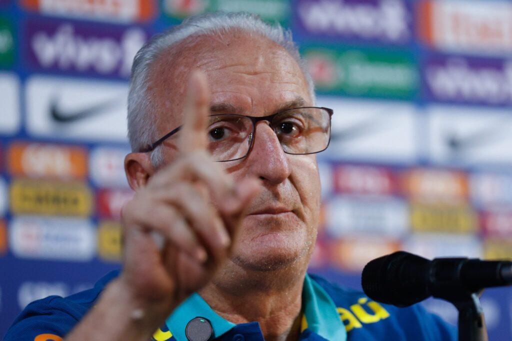 video:-dorival-comenta-ausencia-de-neymar-na-selecao-brasileira