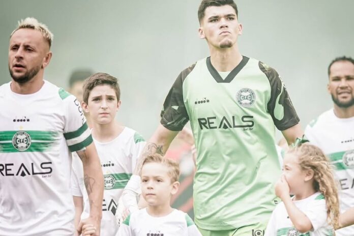 viagem-sem-autorizacao-termina-em-rescisao-de-idolo-do-coritiba