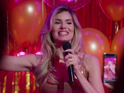 “beleza-fatal”:-fas-param-tudo-e-se-reunem-para-assistir-ao-ultimo-episodio-da-novela