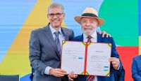 feitos-do-governo-nao-eram-transmitidos-a-populacao,-diz-renato-meirelles