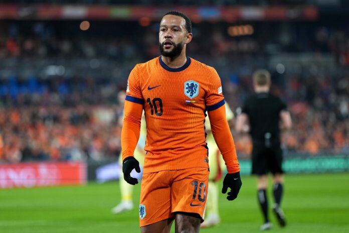 saiba-como-foi-o-retorno-de-depay-a-holanda;-craque-joga-neste-domingo