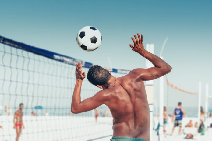 para-se-divertir-e-secar:-conheca-mais-sobre-o-futevolei