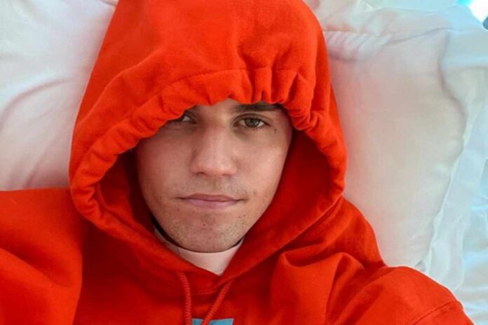 justin-bieber-volta-a-desabafar-nas-redes-sociais:-‘as-vezes-me-odeio’