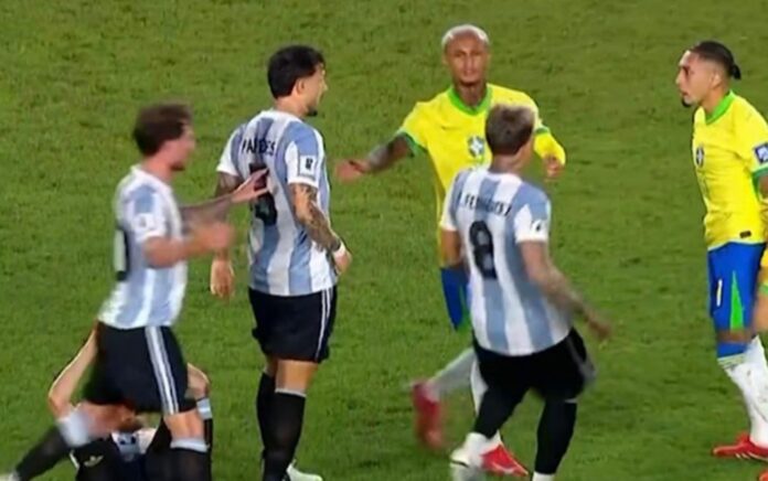video:-otamendi-provoca-raphinha-apos-polemica:-“fala-menos”