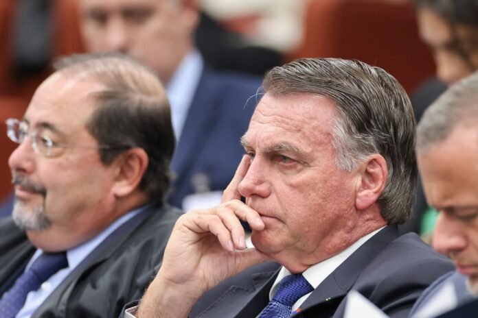 moraes-ironiza-bolsonaro:-usou-“palavras-carinhosas”-em-ato-na-paulista