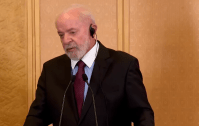 tarifas:-politica-comercial-de-trump-sera-prejudicial-aos-eua,-diz-lula