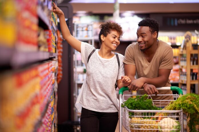 nova-rotulagem:-brasileiros-mudaram-habitos-alimentares,-dizem-estudos