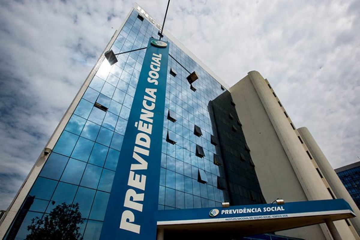 antecipacao-do-13o-beneficiara-34,2-milhoes-de-brasileiros