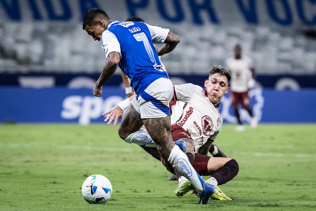 sul-americana:-cruzeiro-tropeca-contra-mushuc-runa-no-mineirao