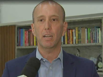 pf-cumpre-mandados-na-casa-de-prefeito-famoso-no-tiktok-em-acao-contra-desvios-na-saude