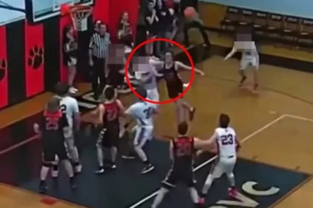 jogador-de-basquete-e-preso-apos-quebrar-nariz-de-rival-em-partida