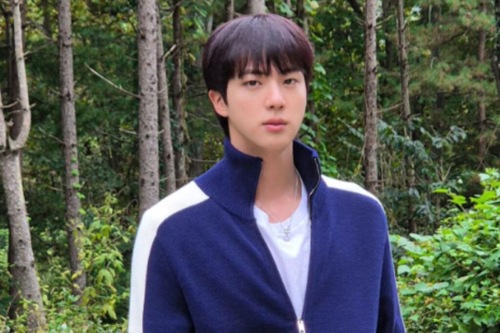 jin,-do-bts,-finaliza-gravacao-de-producao-da-netflix