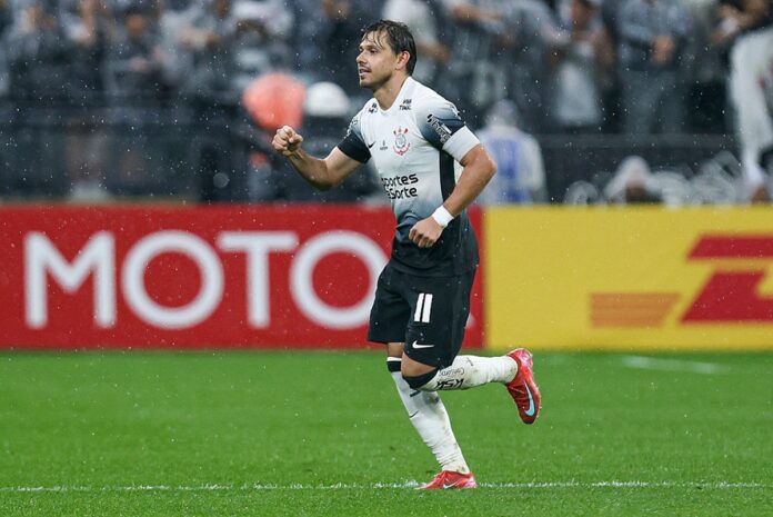 romero-marca-e-corinthians-vence-a-1a-na-sul-americana.-veja-o-gol