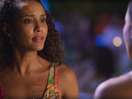 tatuagem-de-raquel-vira-dor-de-cabeca-em-“vale-tudo”-e-piada-nas-redes-sociais