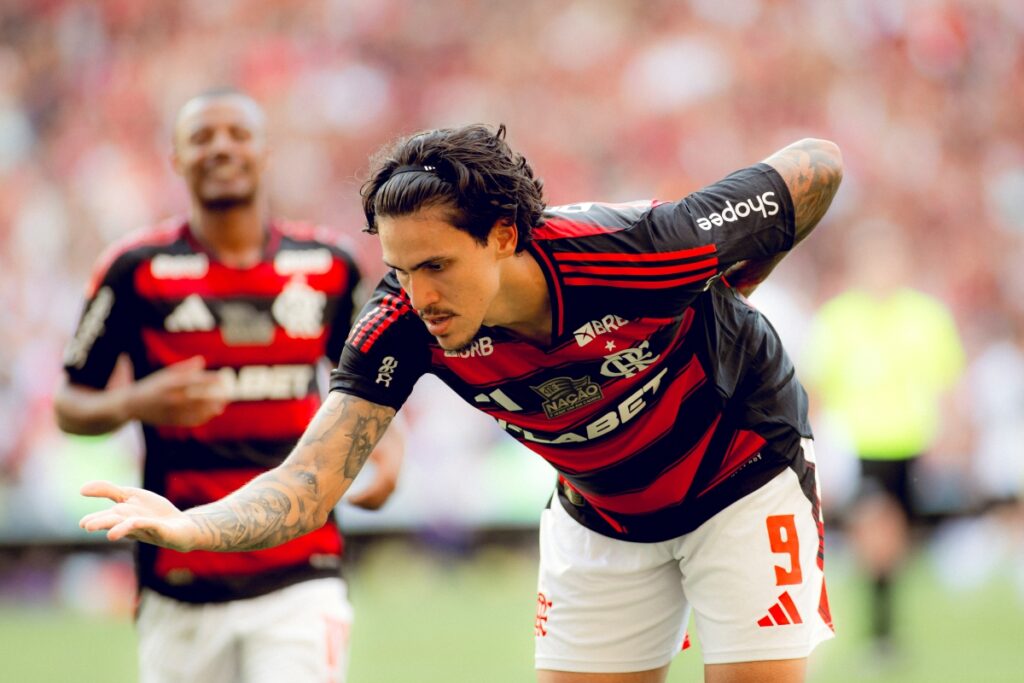 flamengo-goleia-corinthians-com-show-de-pedro.-assista-aos-gols
