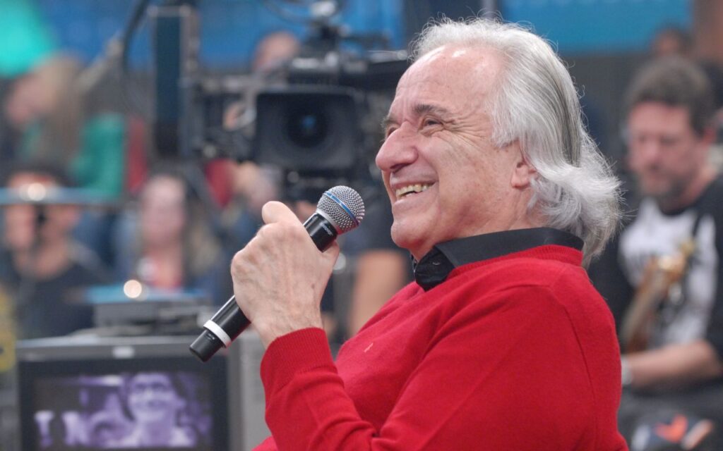 joao-carlos-martins-revela-batalha-contra-cancer-agressivo