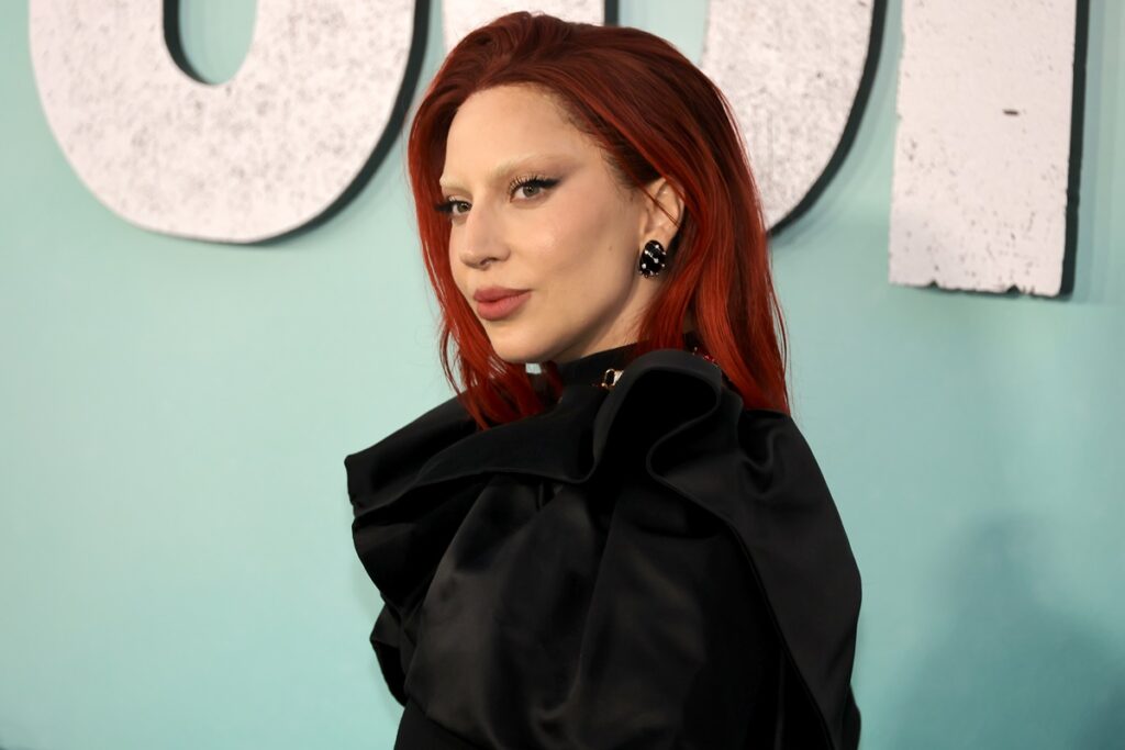 mulher-se-revolta-apos-lady-gaga-driblar-fas:-“nao-vou-mais-no-sabado”