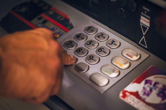 dia-do-trabalhador:-bancos-estarao-fechados-nesta-quinta-feira-(1o/5)