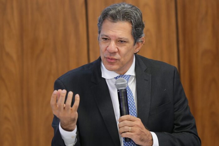 haddad-admite-possivel-debate-sobre-tarifas-com-secretario-dos-eua