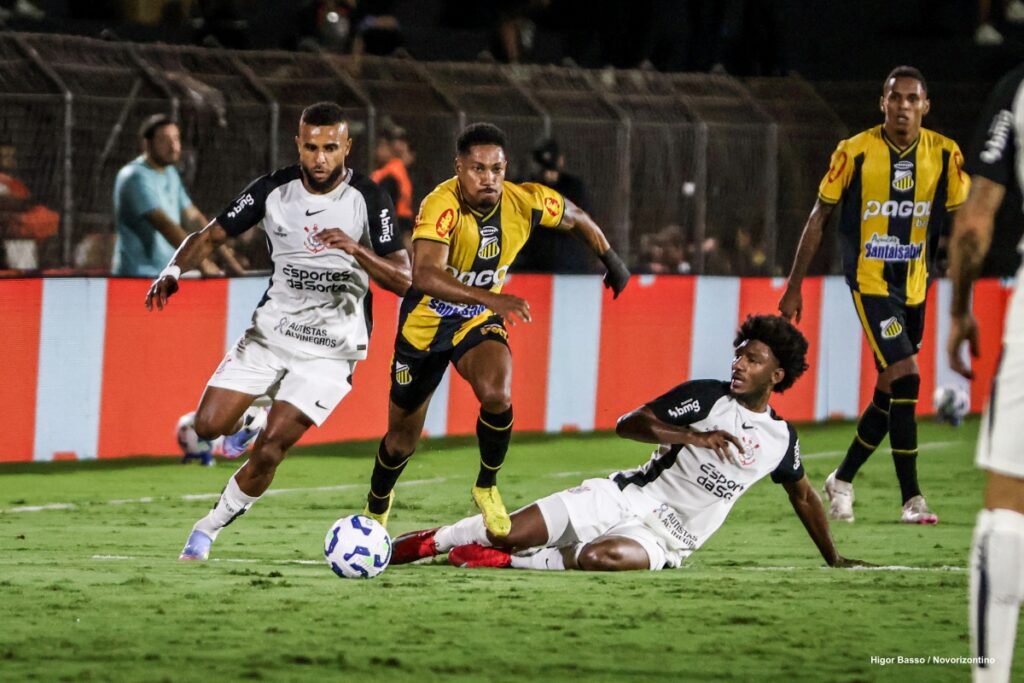 corinthians-vence-o-novorizontino-por-1-x-0-em-jogo-de-ida.-veja-o-gol