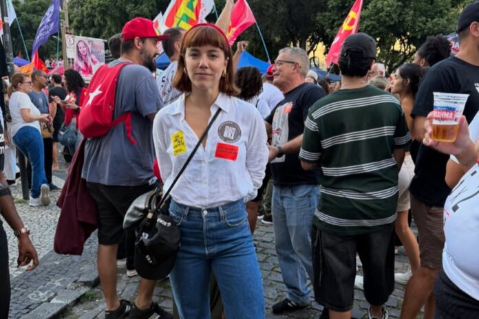 alice-wegmann,-a-sol-de-vale-tudo,-vai-a-protesto-contra-a-escala-6×1