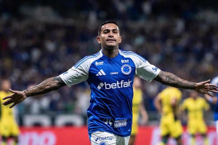 cruzeiro-aceita-acordo-e-anuncia-rescisao-de-contrato-com-dudu