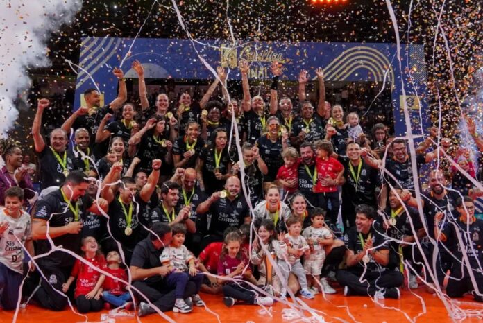 saiba-quanto-o-osasco-faturou-com-o-titulo-da-superliga-feminina