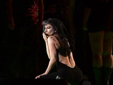 lady-gaga-soube-de-tentativas-de-atentados-em-copacabana-por-meio-da-imprensa