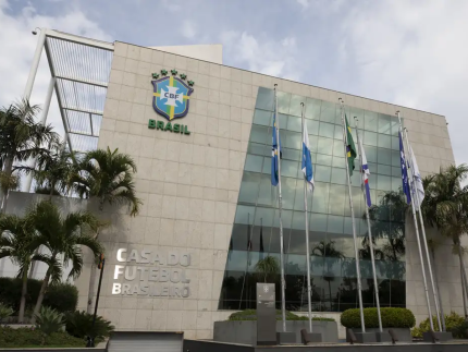 cbf-admite-convocacao-sem-tecnico,-mas-promete-definicao-ate-semana-que-vem