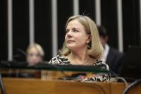 hugo-motta-acomoda-interesses-estaduais-ao-tentar-ampliar-vagas-na-camara