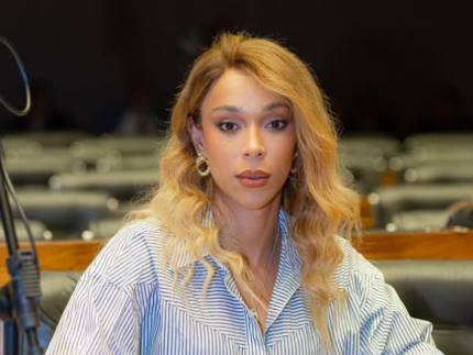 com-erika-hilton-na-lideranca,-camara-instala-subcomissao-sobre-fim-da-escala-6×1