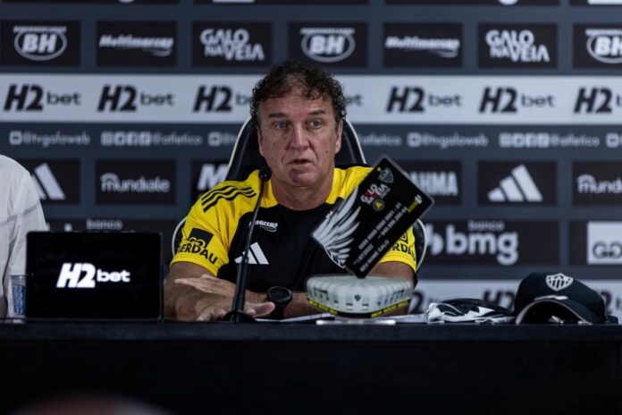 “o-culpado-sou-eu”,-diz-cuca-apos-derrota-do-atletico-mg-para-lanterna