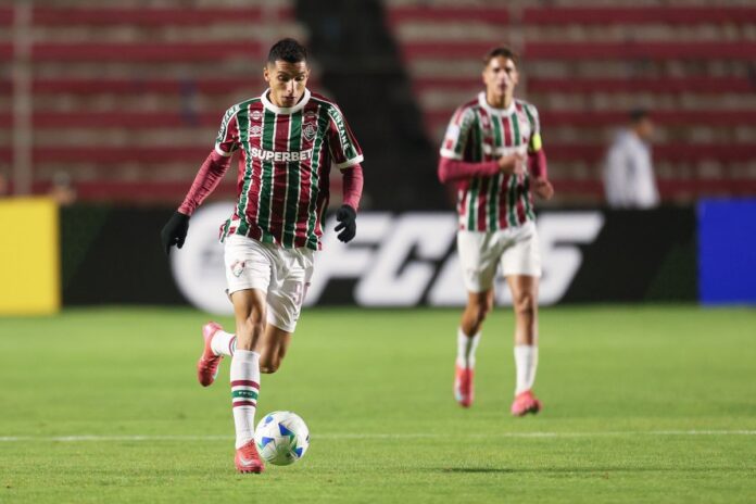 com-reservas,-fluminense-perde-para-san-jose-na-sul-americana