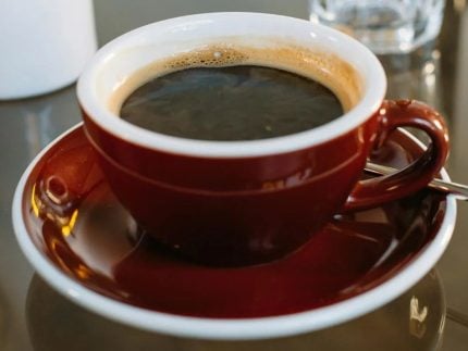 anvisa-proibe-tres-marcas-de-“cafe-fake”-apos-detectar-toxina-e-impurezas
